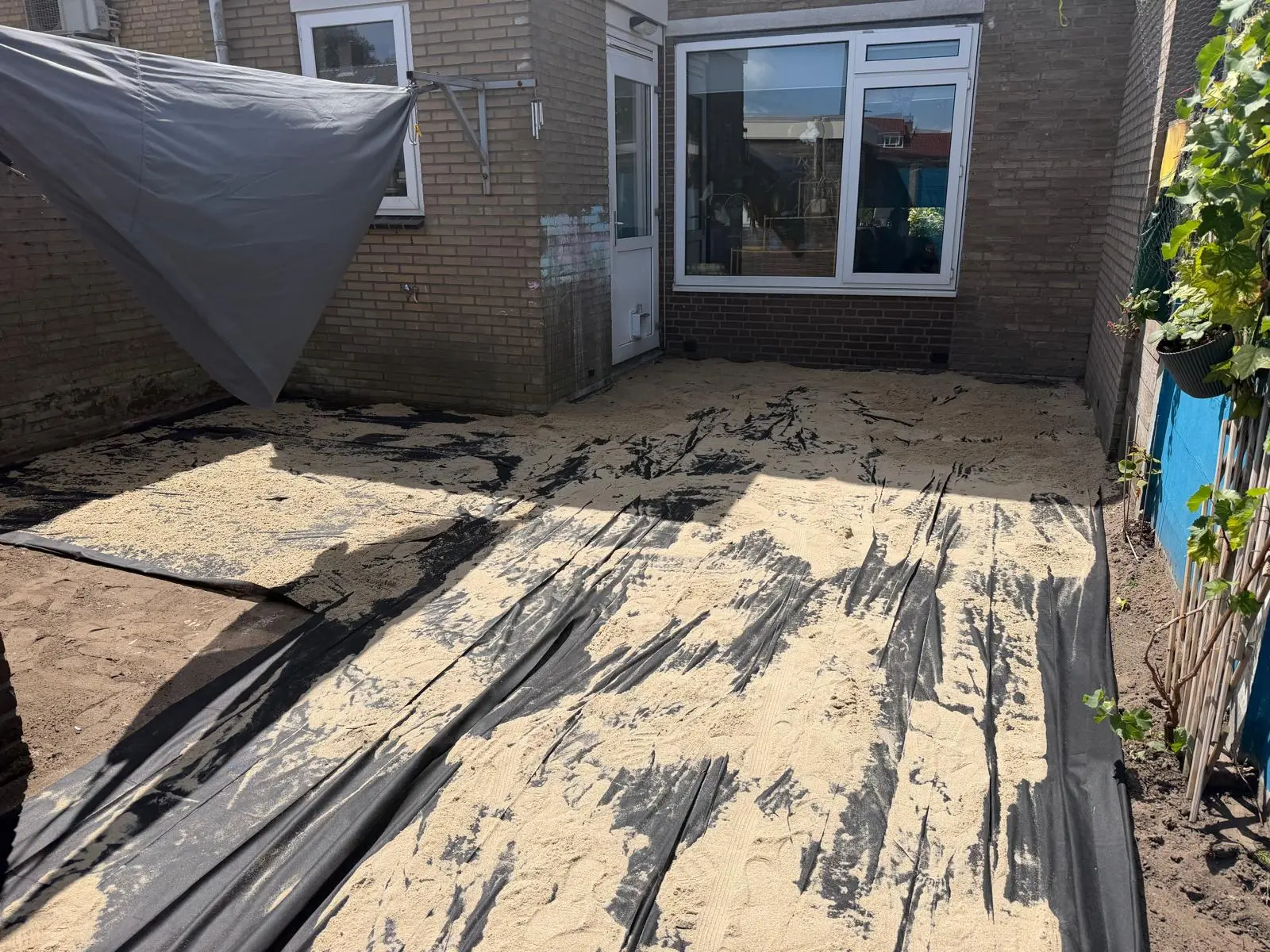 Terras voor aanvang van de werkzaamheden